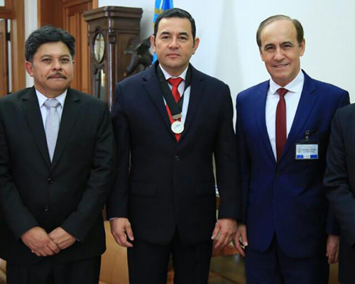 Escrito Esta en Guatemala