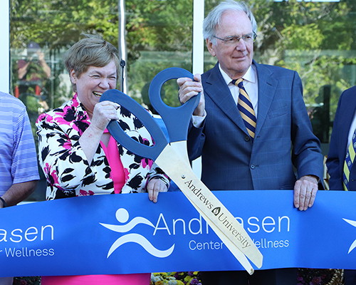 Andrews officials prepare to cut the ribbon