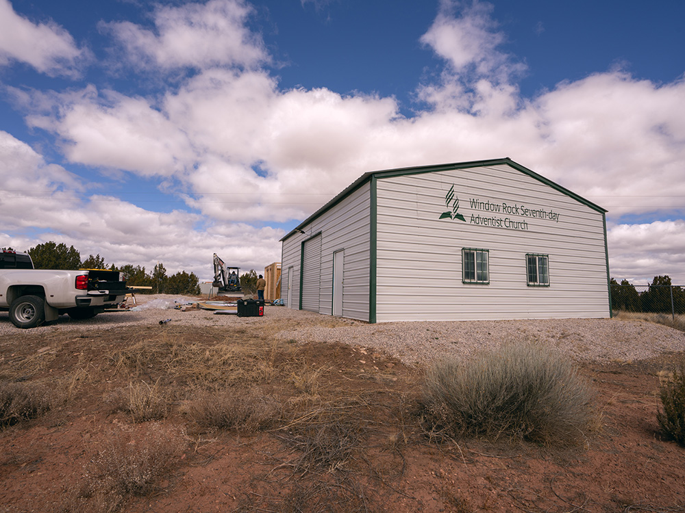Photo of exterior of Window Park Adventist church