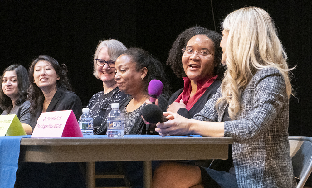 panel of women from government agencies and the private sector who are leaders in the field of STEM